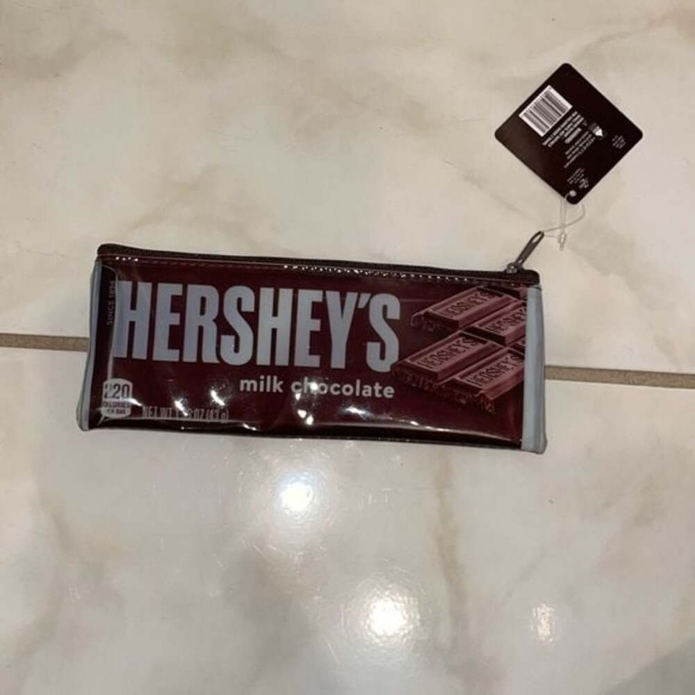 NWT Hershey’s Pencil Holder Pouch